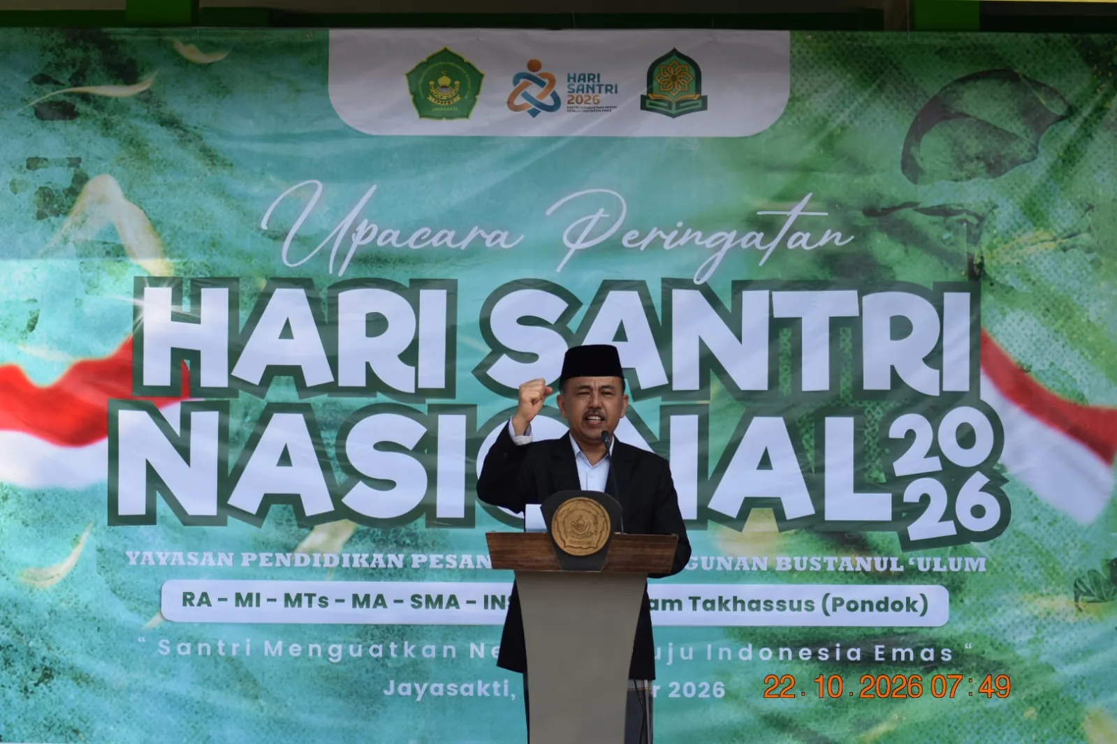 Maryan Hasan Pimpin Upacara Hari Santri 2026, Teguhkan Semangat Santri Mengawal Negeri