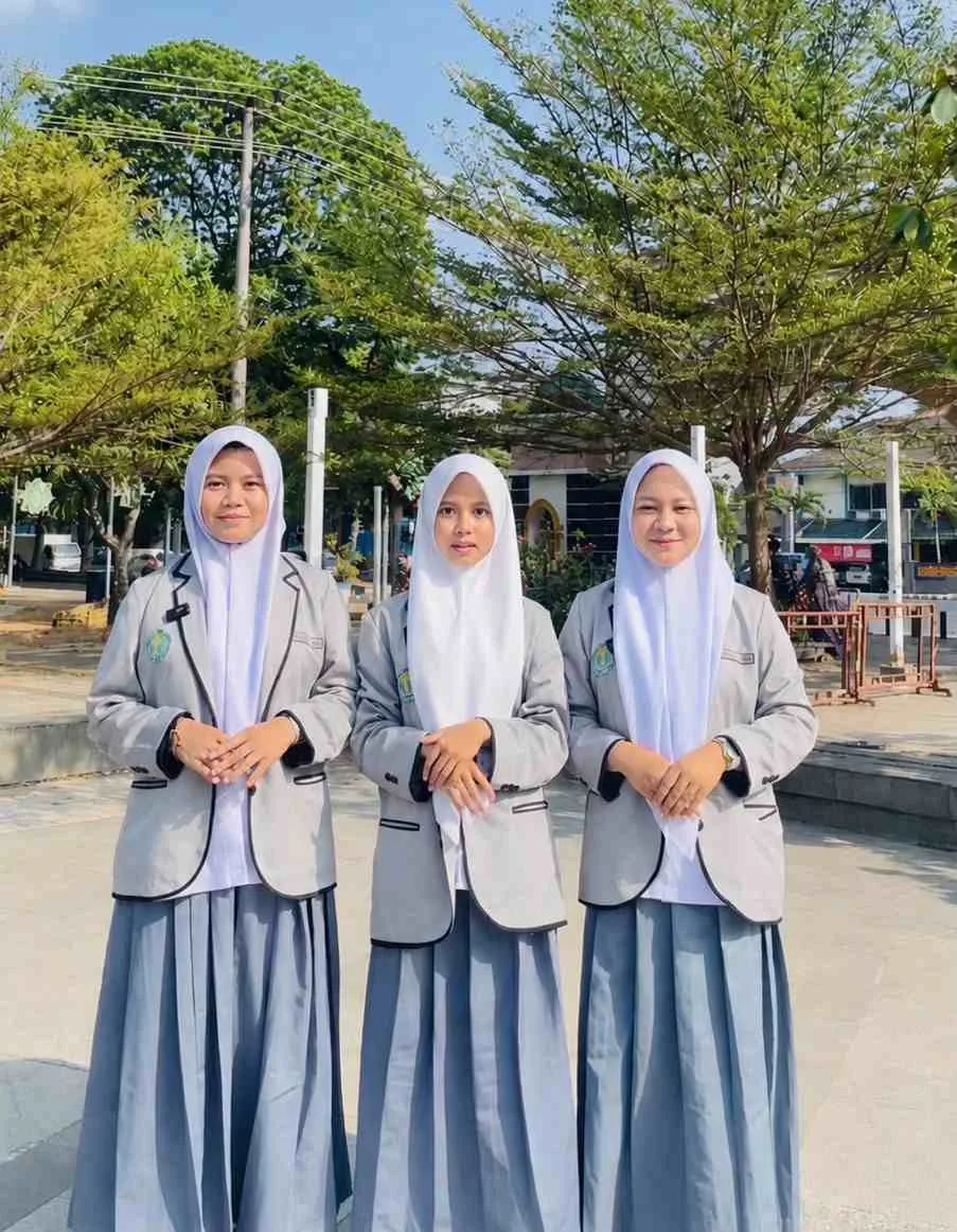Tim PIK R Sinara MAN 1 Metro Raih Juara 3 Lomba Video Edukasi BK Tingkat Nasional di Unila