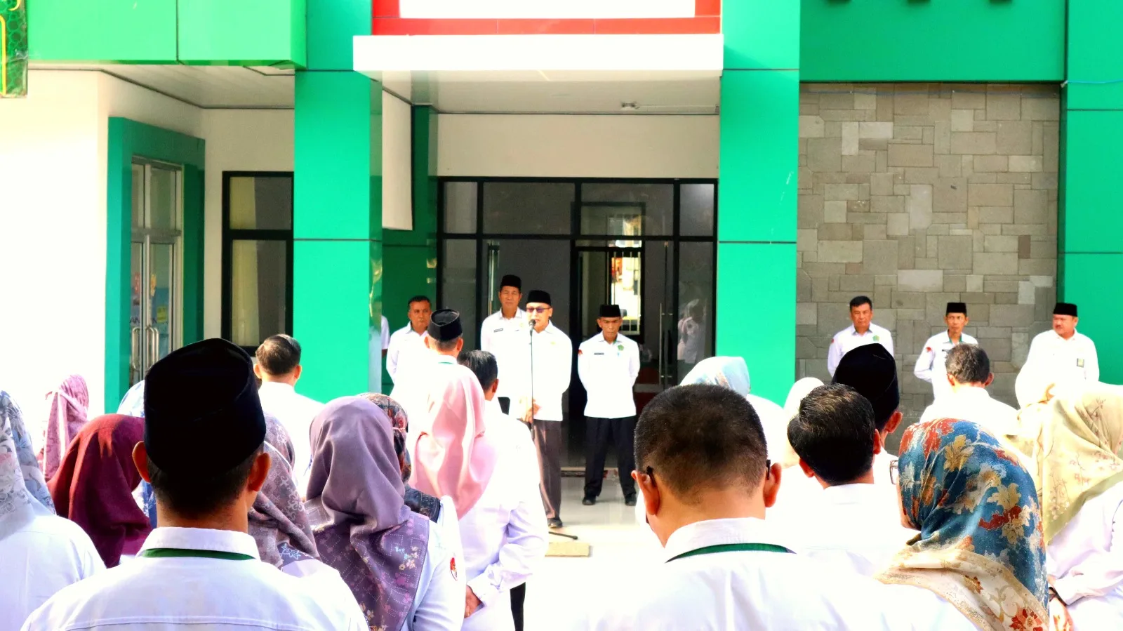 Purna Irawan Tegaskan Penguatan Regulasi, Disiplin, Tanggung Jawab, dan Komitmen Moral ASN Kemenag Bandar Lampung