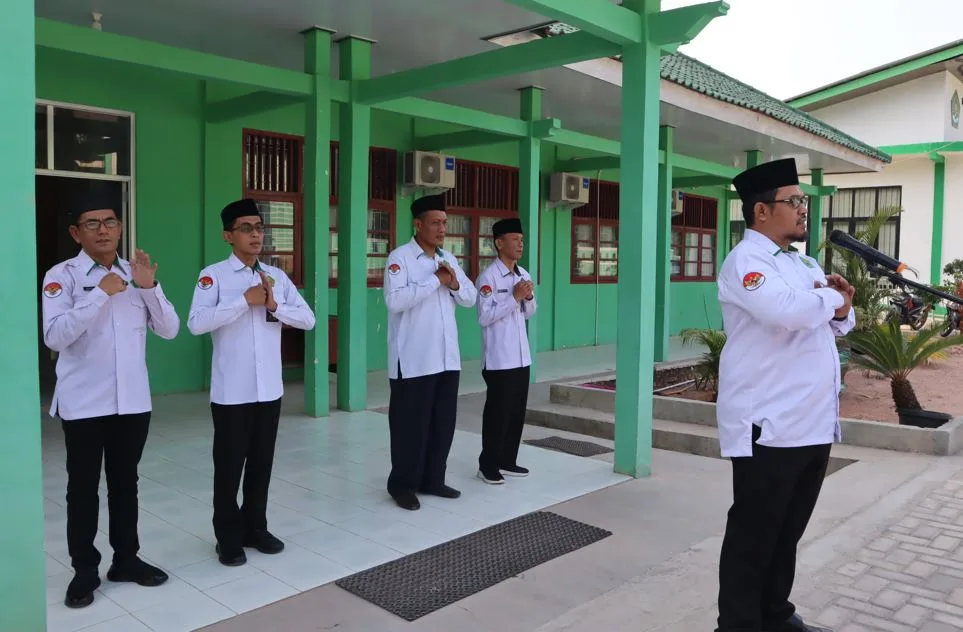 Dari Niat Baik Menjadi Manfaat, Pesan Anwar pada Apel Kemenag Way Kanan