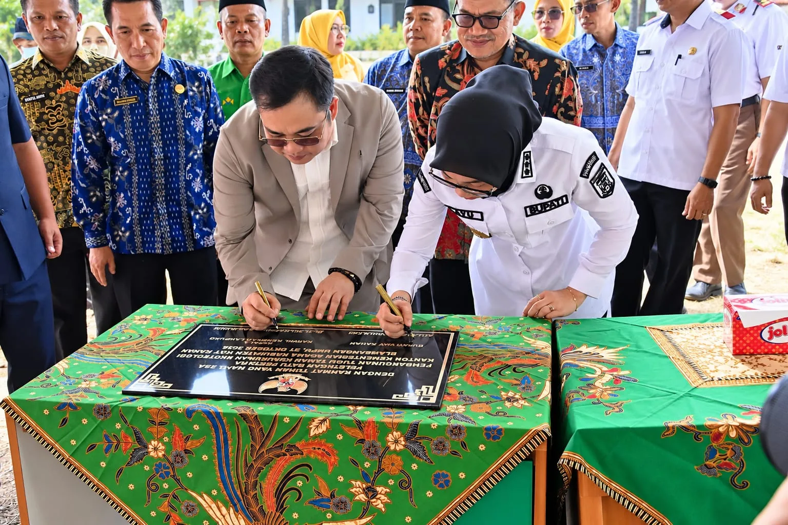Kakanwil Kemenag Lampung Bersama Bupati Way Kanan Launching Taman Kerukunan Ekoteologi, Penanaman Pohon, Peletakan Batu Pertama Pembangunan Taman Kerukunan dan Masjid Baitul Ilmi