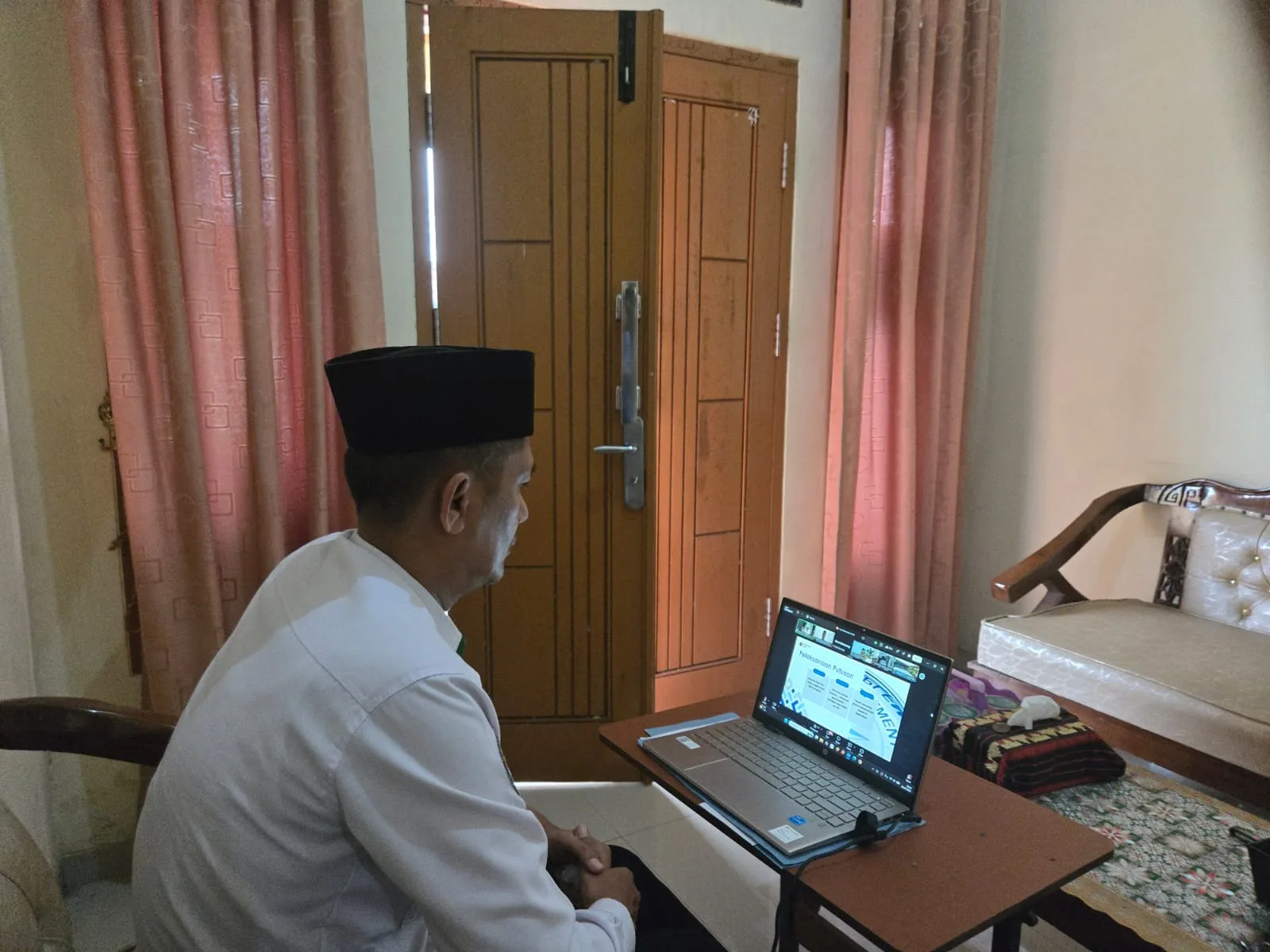 Kemenag Metro Ikuti Breakfast Meeting Kemenag RI Bahas Program Prioritas dan Isu Aktual