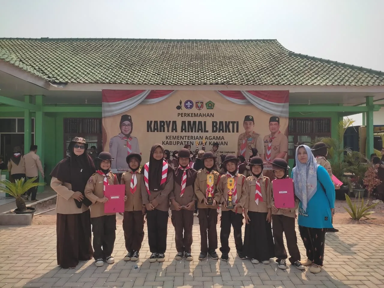Kontingen Pramuka Min 2 Way Kanan Borong Prestasi, Juara 2 Pentas Seni Dan Juara 2 Yel-Yel Di Perkemahan Karya Amal Bakti Kemenag Way Kanan 2026