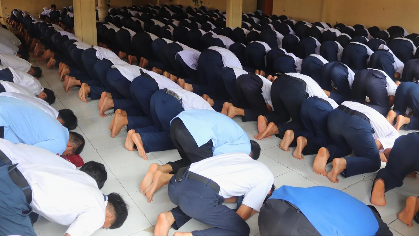 Syukuri Berkah Hujan, MTsN 1 Lampung Selatan Gelar Sujud Syukur dan Doa Bersama
