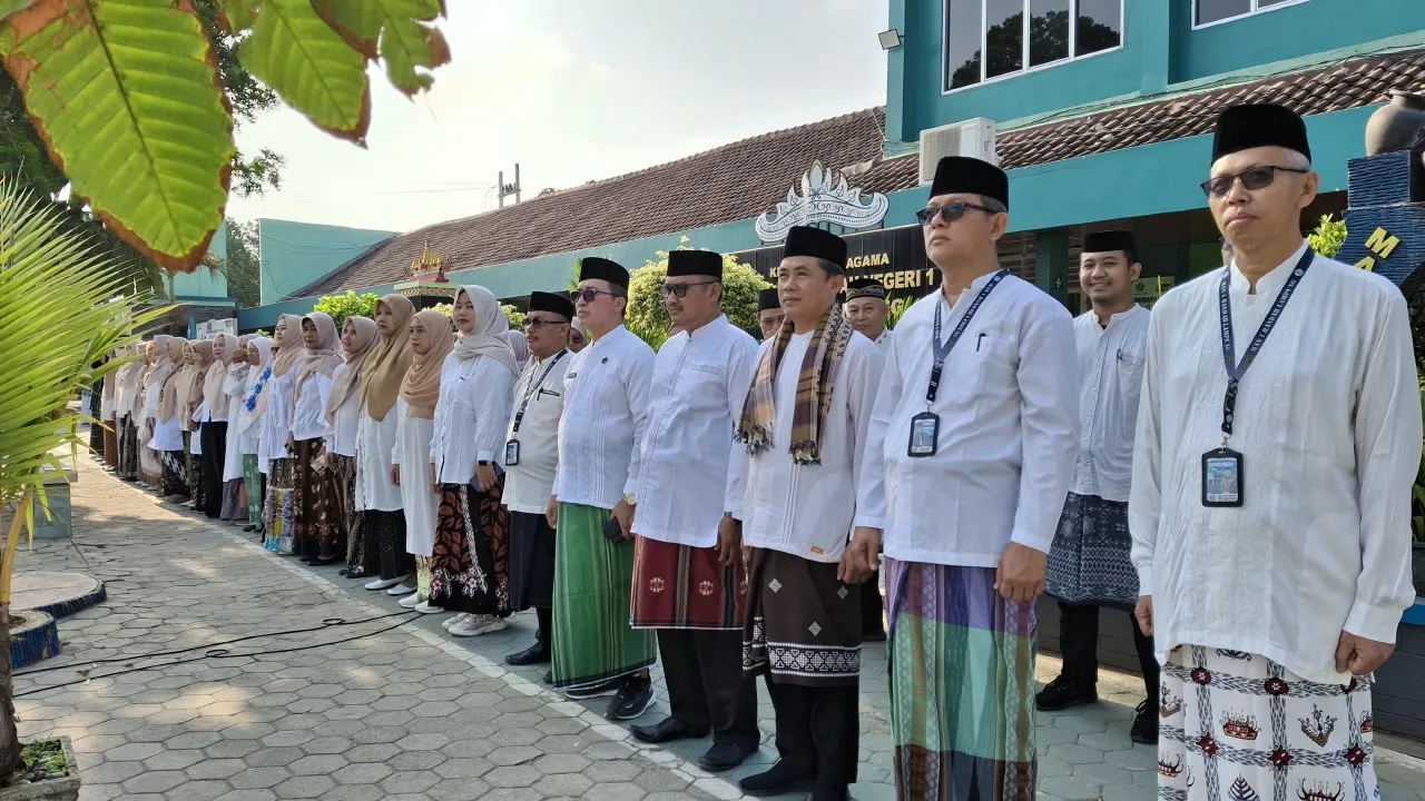 Peringati Hari Santri Nasional 2026, MAN 1 Bandar Lampung Ajak Murid Teladani Perjuangan Ulama