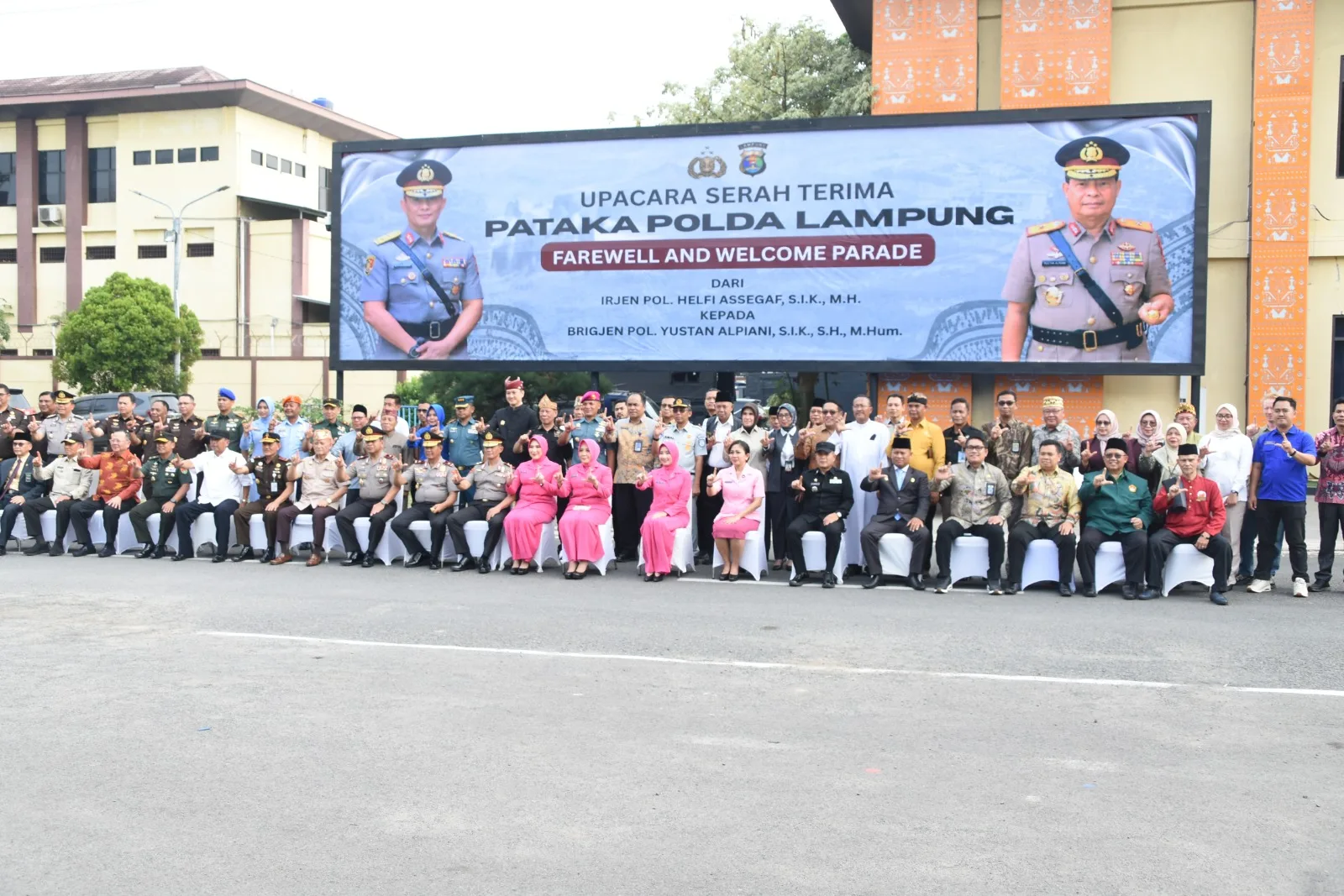 Serah Terima Pataka Polda Lampung, Kanwil Kemenag Siap Rajut Kolaborasi Bersama Kapolda Baru