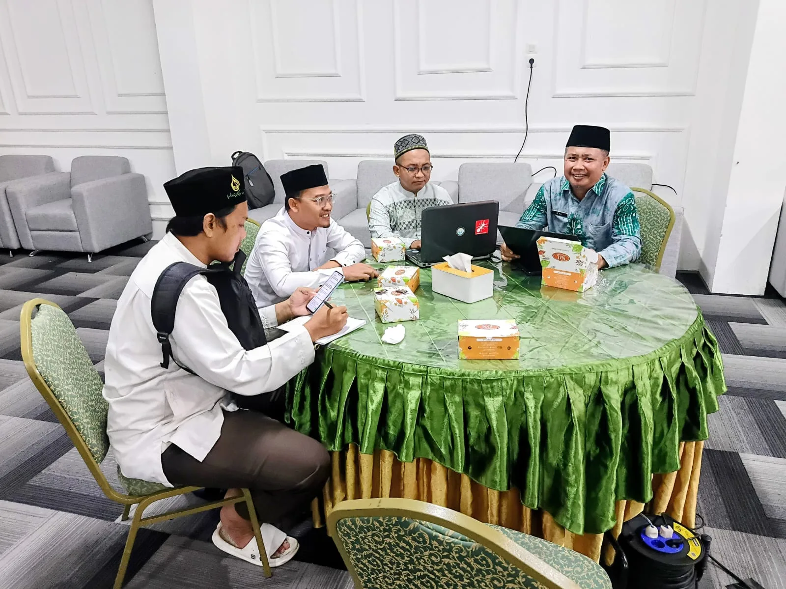 H. M. Ali Ikuti Lokakarya Penulisan Materi Keagamaan Antikorupsi